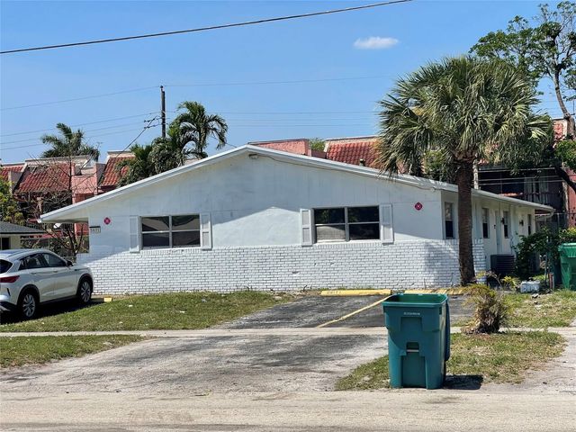 5631 Nw 15th Street, Lauderhill
