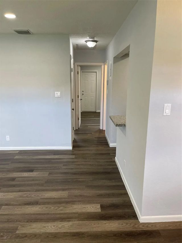 5 of 20 - 5631 Nw 15th Street, Lauderhill, FL