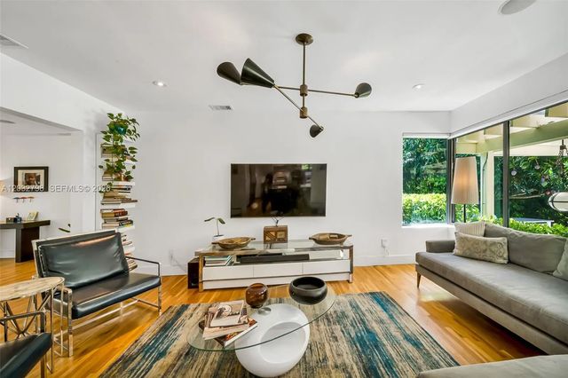 3 of 23 - 1172 Ne 103rd Street, Miami Shores, FL