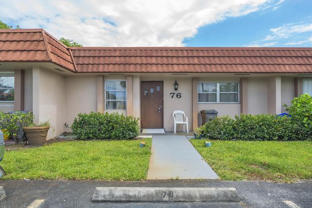 5 of 40 - 5775 W Fernley Dr Drive W #76, West Palm Beach, FL
