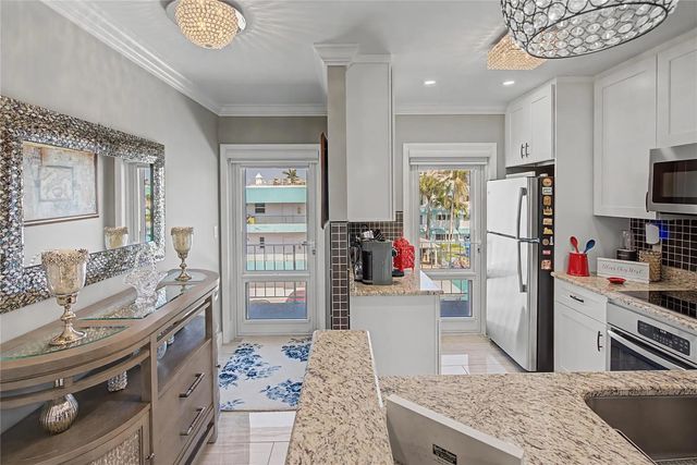 2 of 21 - 1461 S Ocean Boulevard #328, Lauderdale-By-The-Sea, FL