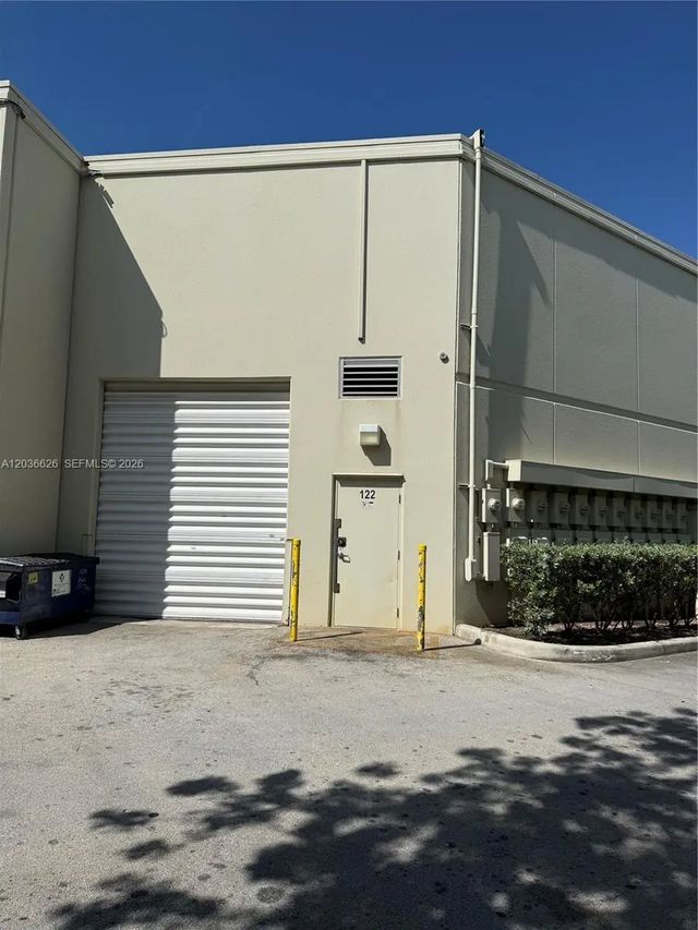3 of 19 - 11231 Nw 20th Street #122, Sweetwater, FL