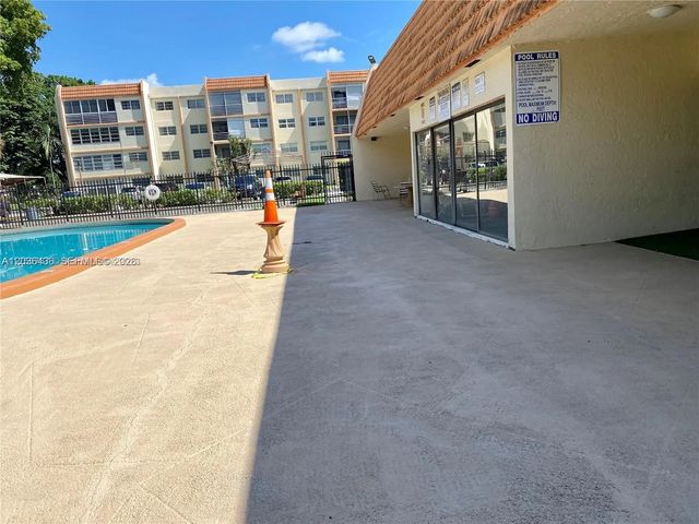 2301 Nw 41st Avenue #302, Lauderhill