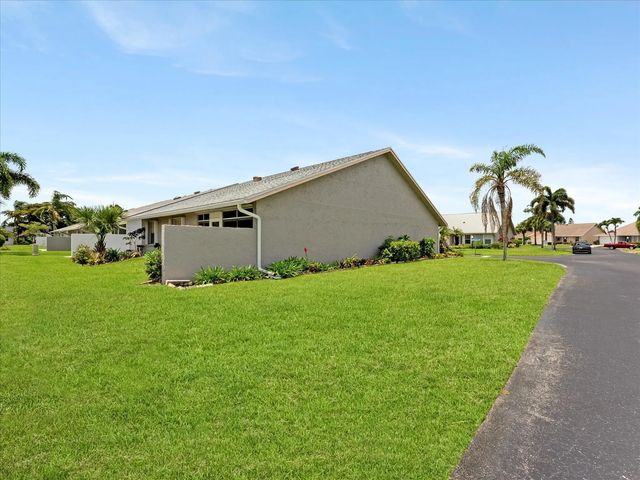 4 of 49 - 3897 Dafilee Circle, West Palm Beach, FL