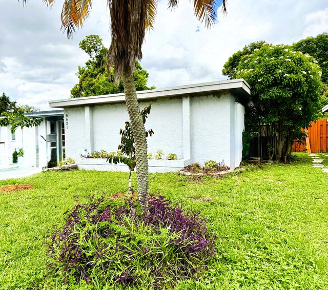 2 of 29 - 6421 Nw 29th Street Nw, Sunrise, FL