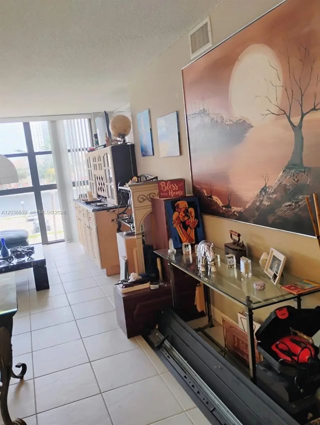 5 of 16 - 200 Leslie Drive #324, Hallandale Beach, FL
