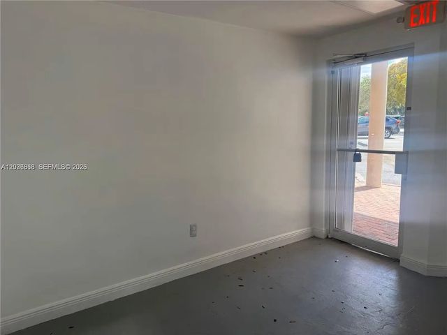 2 of 4 - 10171 Nw 58th Street #11, Doral, FL