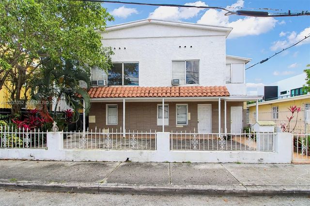 1260 Sw 10th Street, Miami