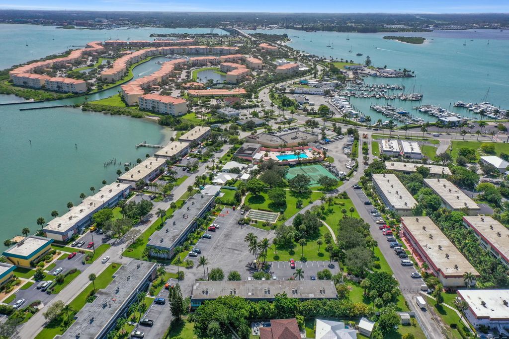 1181 Carlton Court #106, Fort Pierce