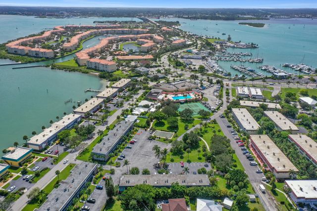 1181 Carlton Court #106, Fort Pierce