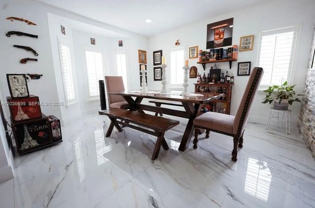 4 of 32 - 1935 Ne 35th Avenue, Homestead, FL