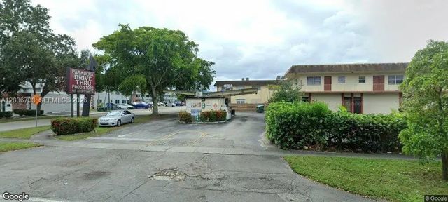8100 Pasadena Boulevard, Pembroke Pines