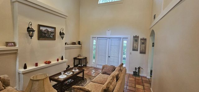 2 of 44 - 11453 Lakeview Drive #4a, Coral Springs, FL