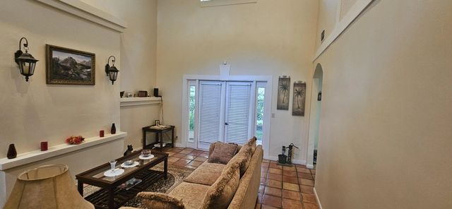 5 of 44 - 11453 Lakeview Drive #4a, Coral Springs, FL