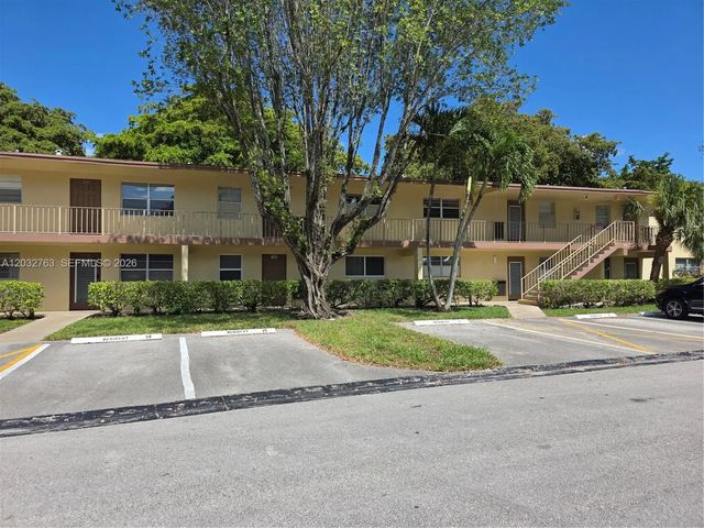 251 Nw 76th Avenue #106, Margate
