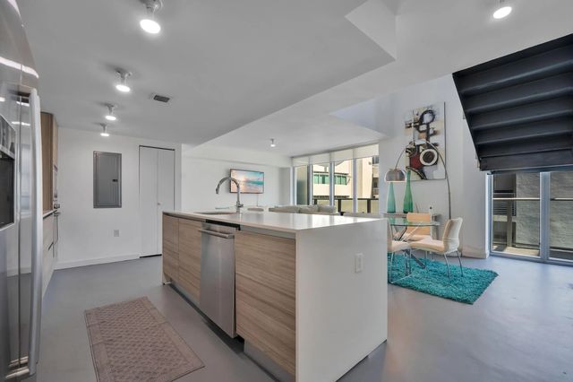 4 of 45 - 6620 Indian Creek Drive #602, Miami Beach, FL