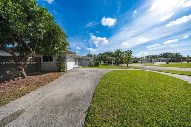 4 of 76 - 10431 Sw 93rd Street, Miami, FL