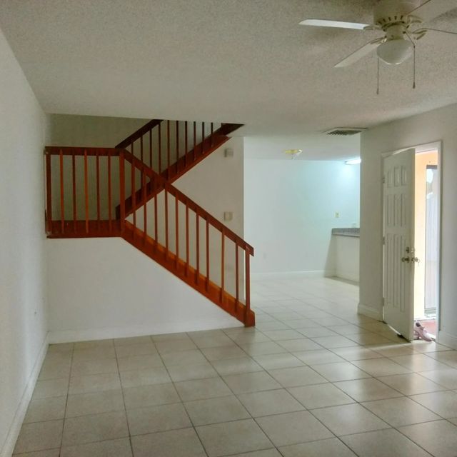 2 of 16 - 729 Mill Valley Place, West Palm Beach, FL