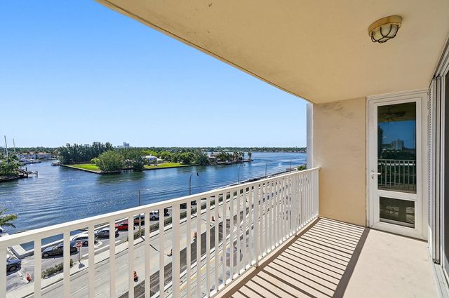 1401 S Ocean Drive #704, Hollywood