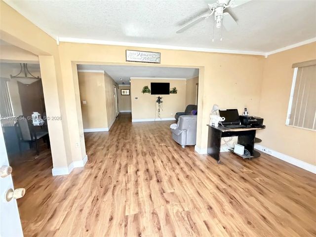 5 of 16 - 997 Nw 116th Street, Miami, FL