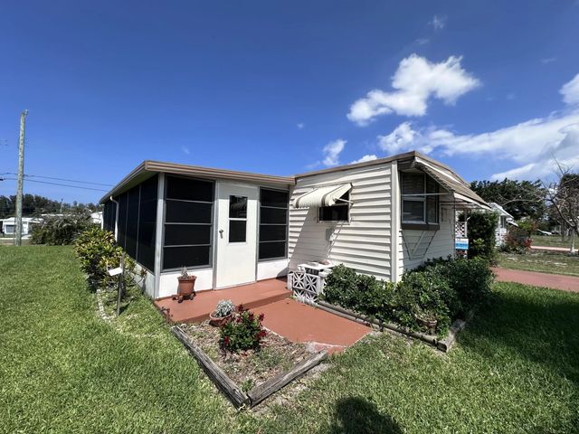 2 of 47 - 8379 Se Eagle Avenue, Hobe Sound, FL