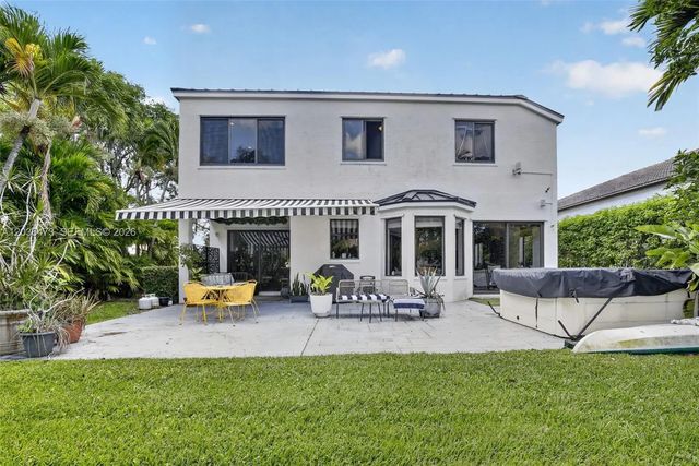 3 of 62 - 16711 Sw 14th Street, Pembroke Pines, FL