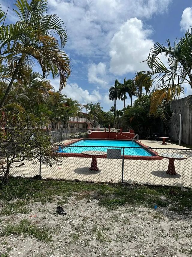 5 of 33 - 2916 Funston Street #47a, Hollywood, FL