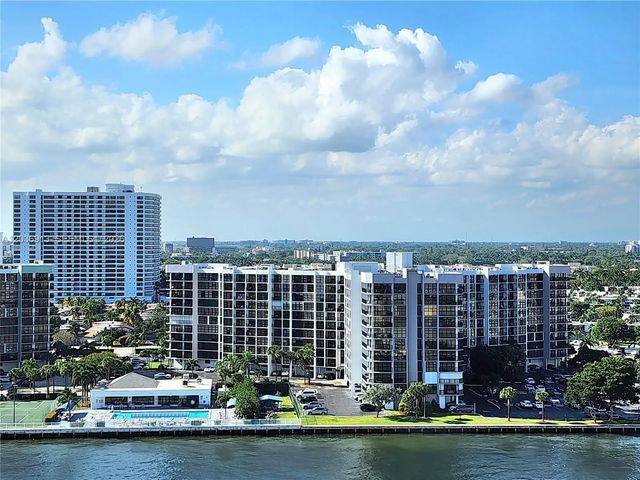 3 of 44 - 3505 S Ocean Drive #705, Hollywood, FL