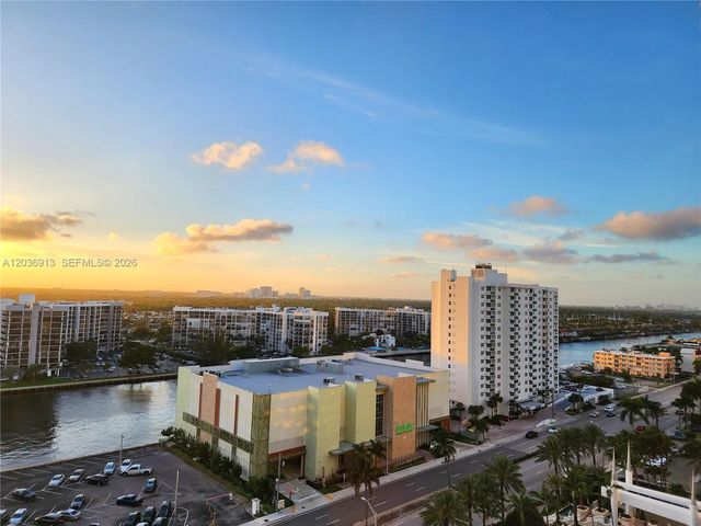 4 of 44 - 3505 S Ocean Drive #705, Hollywood, FL