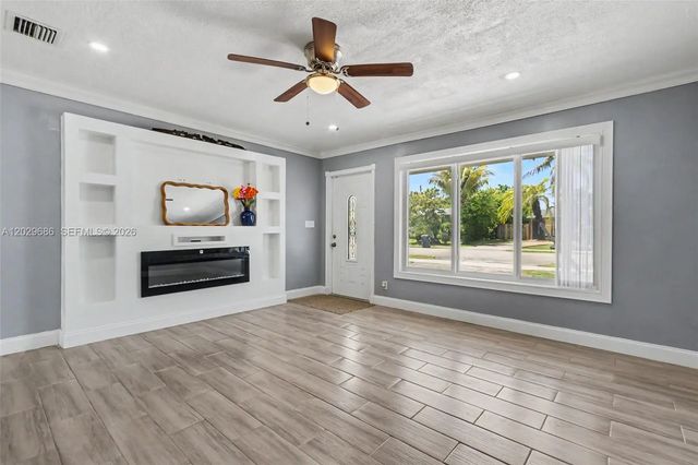 6230 Sw 16th Court, North Lauderdale