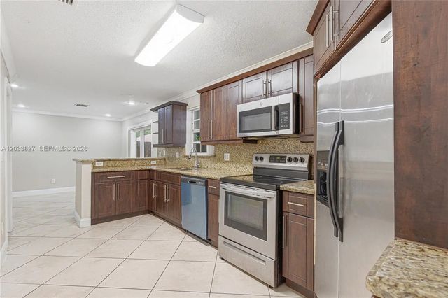 5 of 28 - 9121 Sw 215th Terrace, Cutler Bay, FL