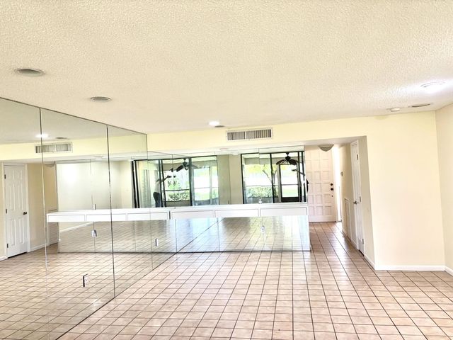 2 of 33 - 4807 Esedra Court, Lake Worth, FL