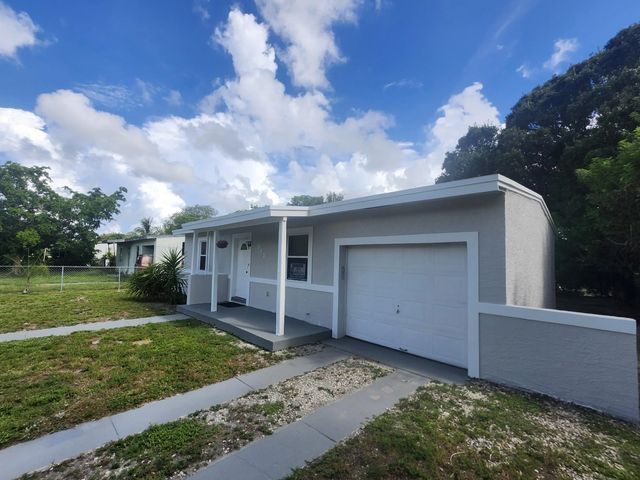 3 of 22 - 942 Nw 12th Street, Fort Lauderdale, FL
