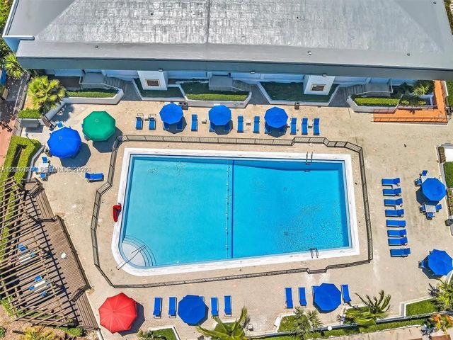 4 of 29 - 905 Brickell Bay Drive #623, Miami, FL