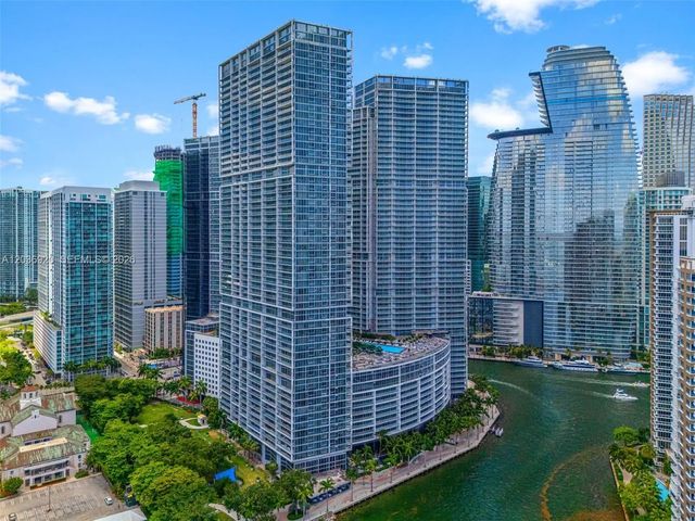 495 Brickell Avenue #905, Miami