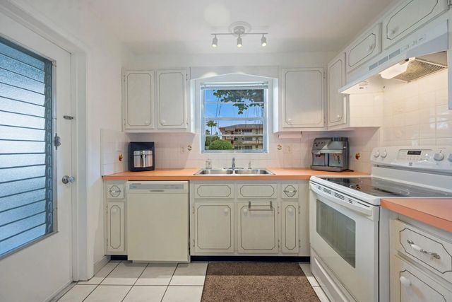 3 of 34 - 5300 Washington Street #108d, Hollywood, FL