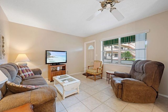 4 of 34 - 5300 Washington Street #108d, Hollywood, FL