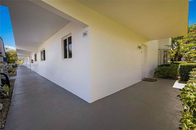 4 of 28 - 7 Westwood Avenue #106c, Tequesta, FL