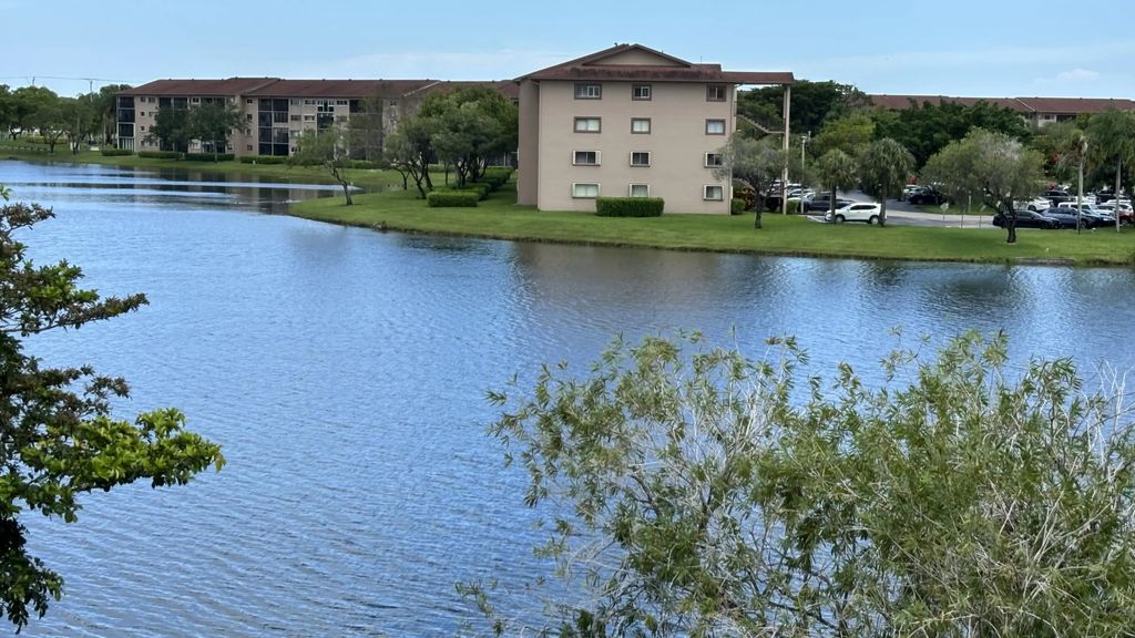 1001 Sw 141st Avenue #311k, Pembroke Pines