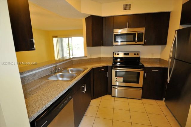 5 of 13 - 3473 Nw 44th Street #103, Oakland Park, FL