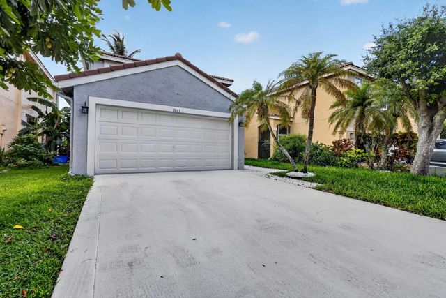 3 of 74 - 7823 Springfield Lake Drive, Lake Worth, FL