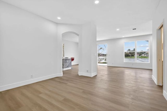 5 of 74 - 7823 Springfield Lake Drive, Lake Worth, FL