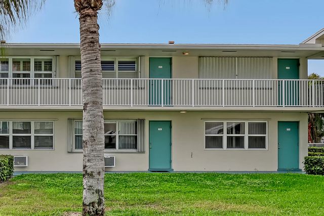 5 of 55 - 680 Horizon W #110, Boynton Beach, FL