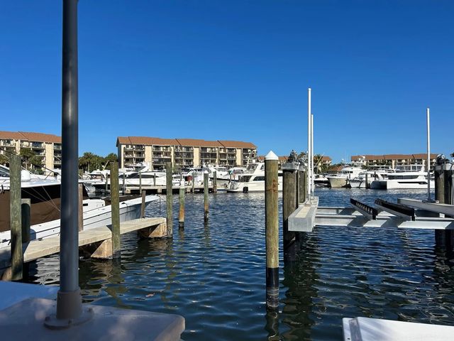 2 of 20 - 2601 Marina Isle Way #105, Jupiter, FL