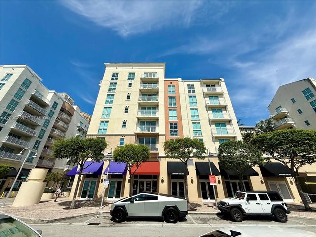7275 Sw 90th Street #c313, Miami