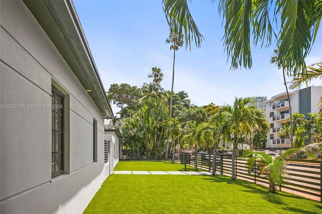 4 of 15 - N/A, Miami Beach, FL