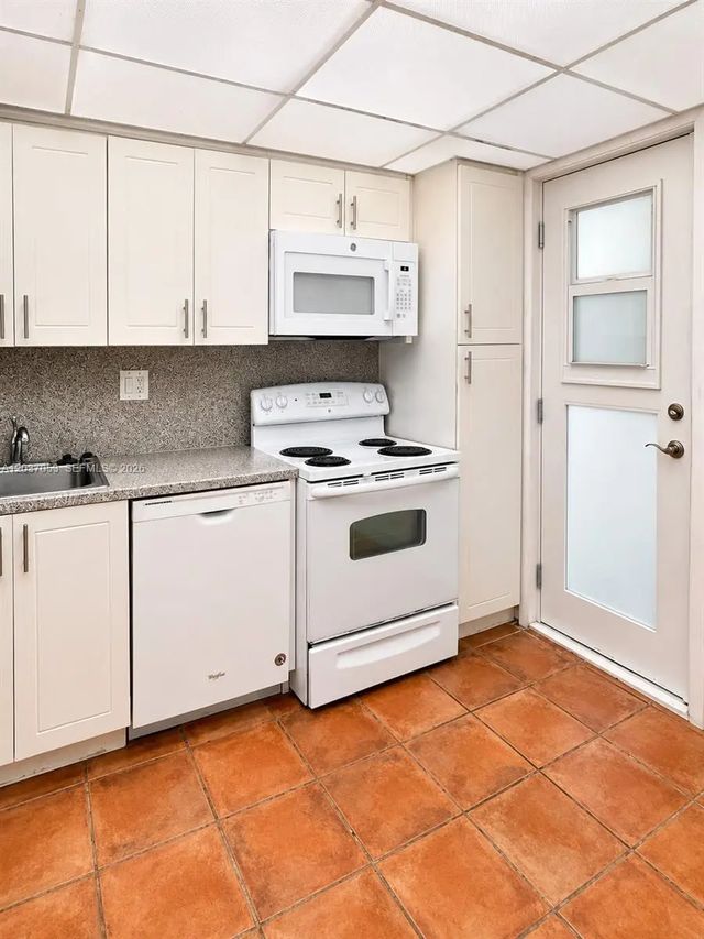 3 of 12 - 240 Galen Drive #214, Key Biscayne, FL