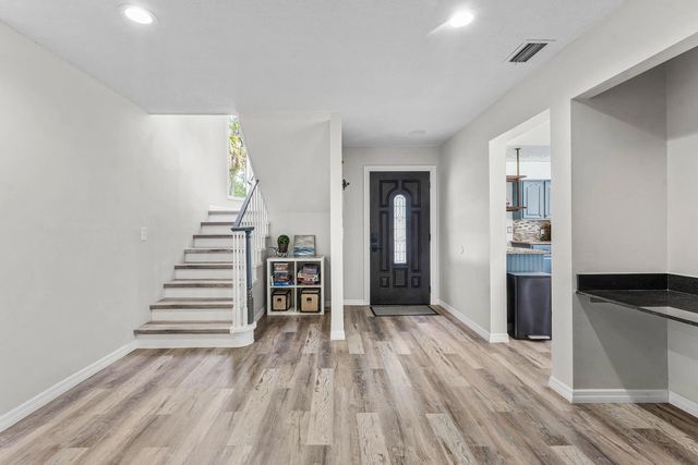 5 of 44 - 9743 169th Court N, Jupiter, FL