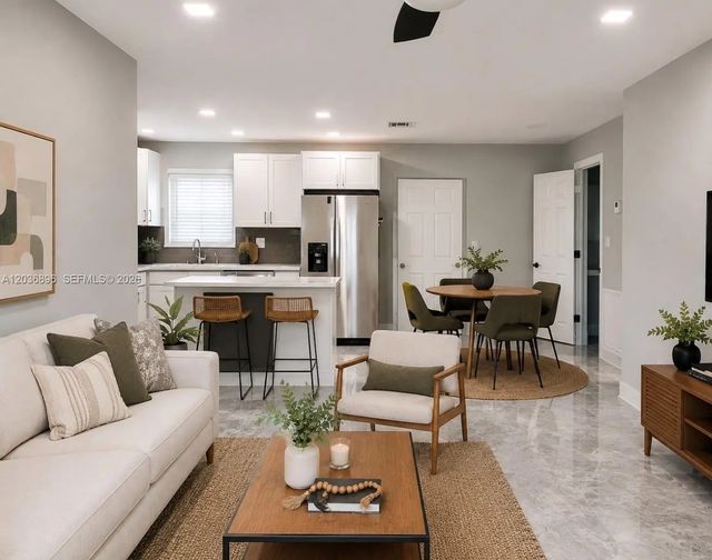 3 of 9 - 3040 Nw 20th Street, Fort Lauderdale, FL