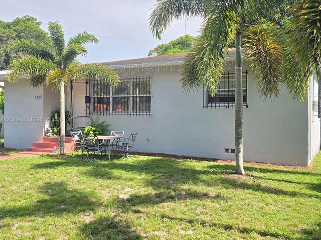 3 of 24 - 1225 Nw 127th Street, North Miami, FL